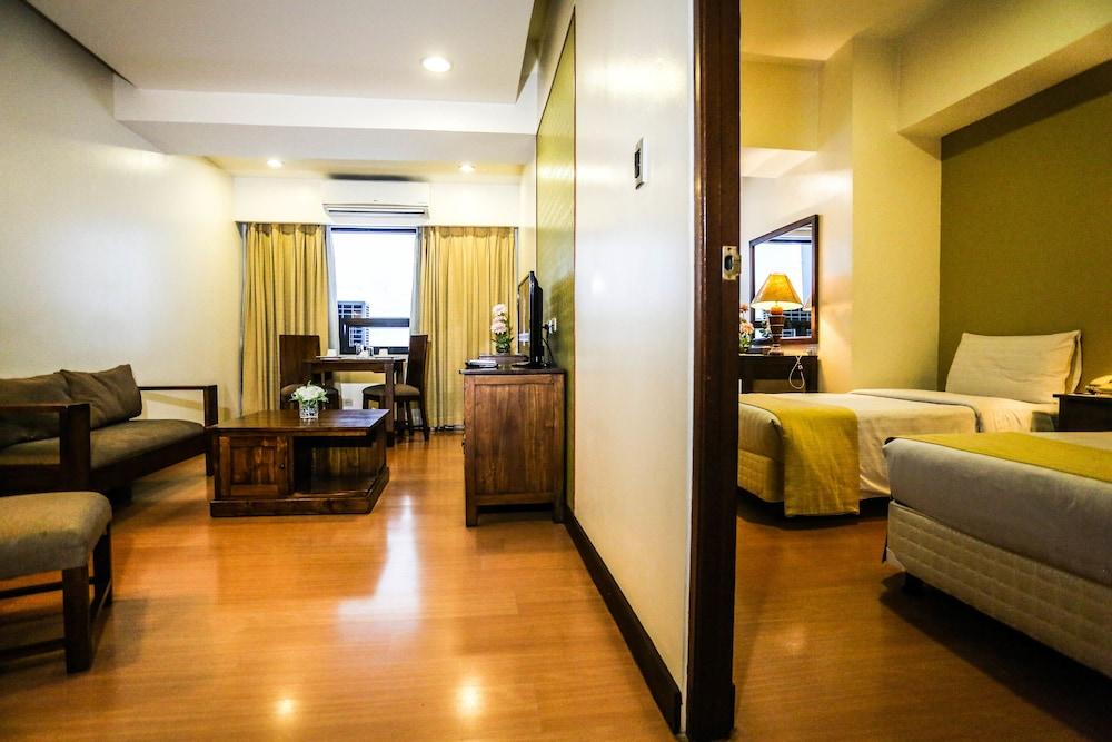 말레이안 플라자 호텔 Pasig City 외부 사진