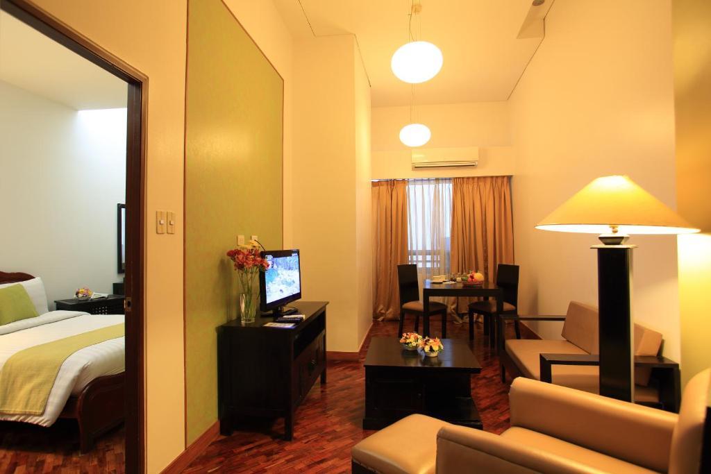 말레이안 플라자 호텔 Pasig City 외부 사진