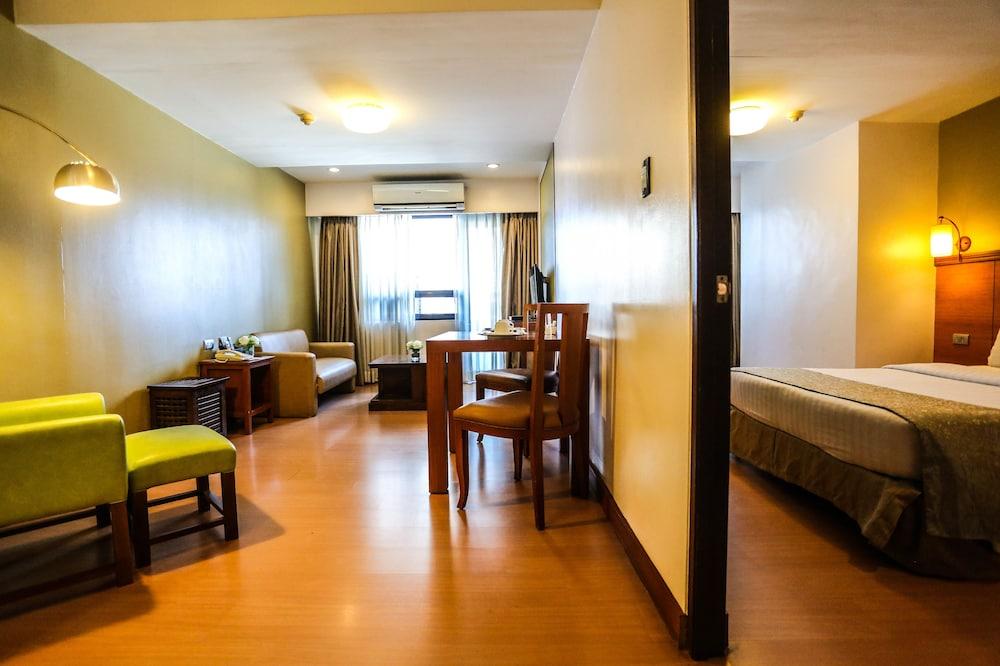 말레이안 플라자 호텔 Pasig City 외부 사진