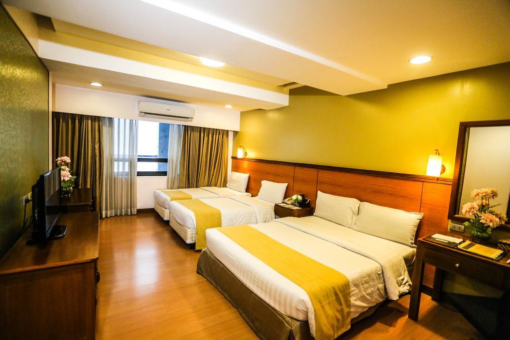 말레이안 플라자 호텔 Pasig City 외부 사진