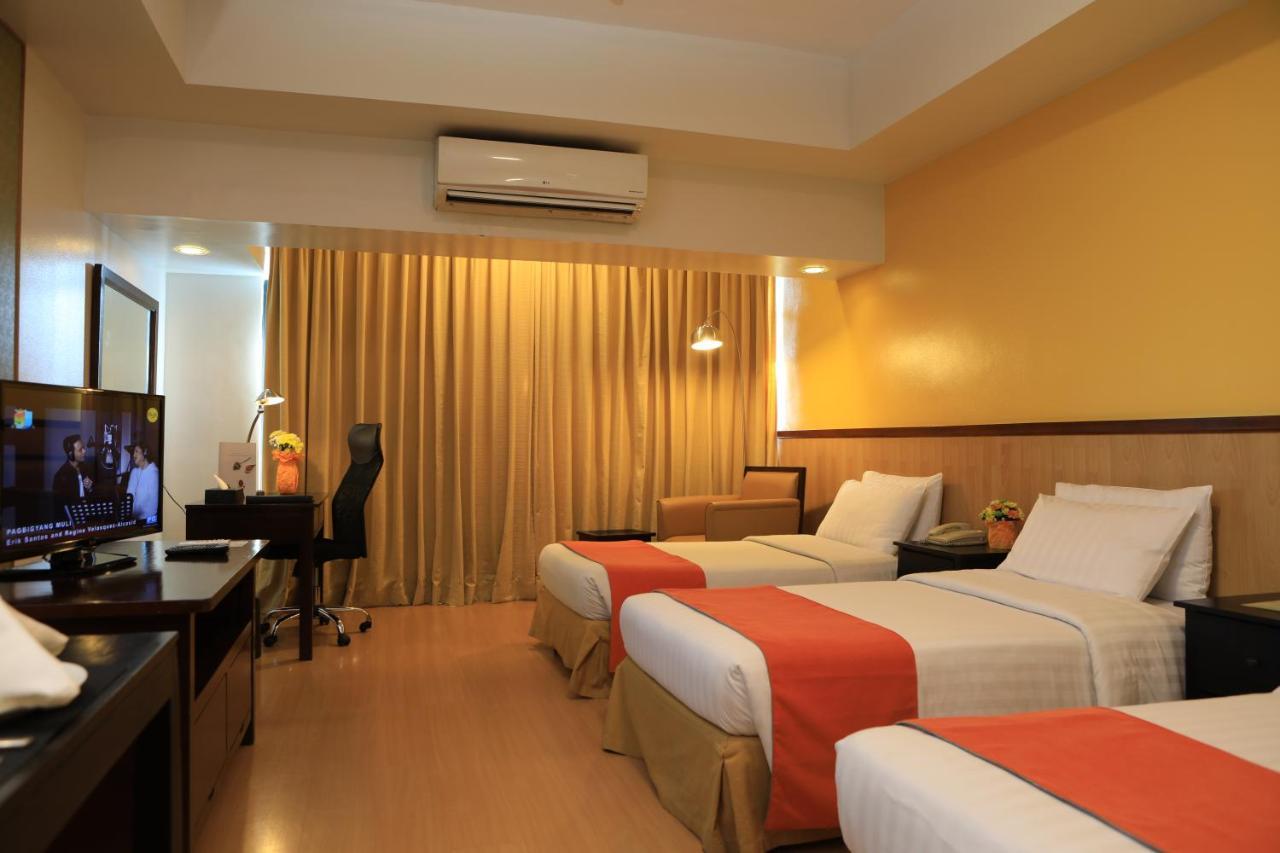 말레이안 플라자 호텔 Pasig City 외부 사진
